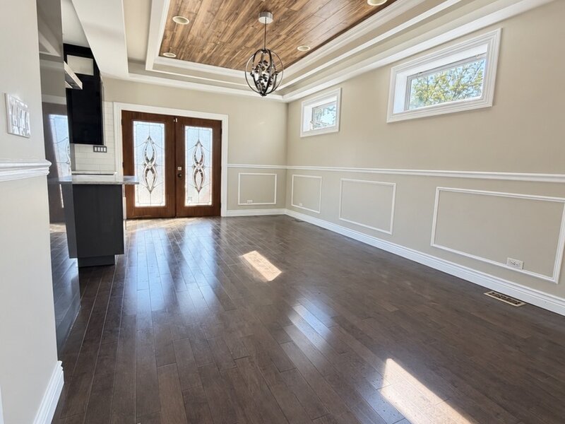 9601 S Winston Avenue Chicago IL 60643