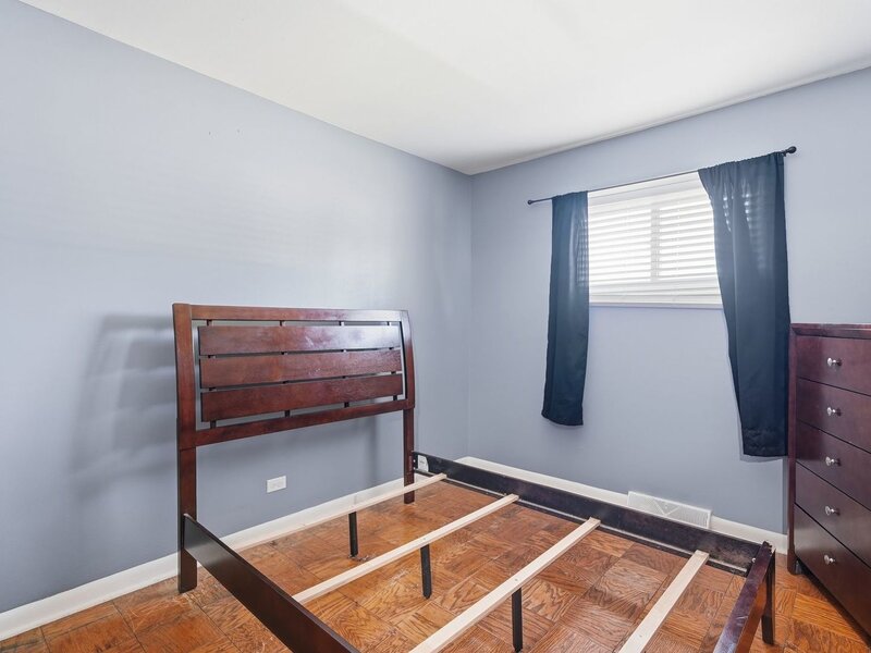 3041 Sherwood Avenue Markham IL 60428