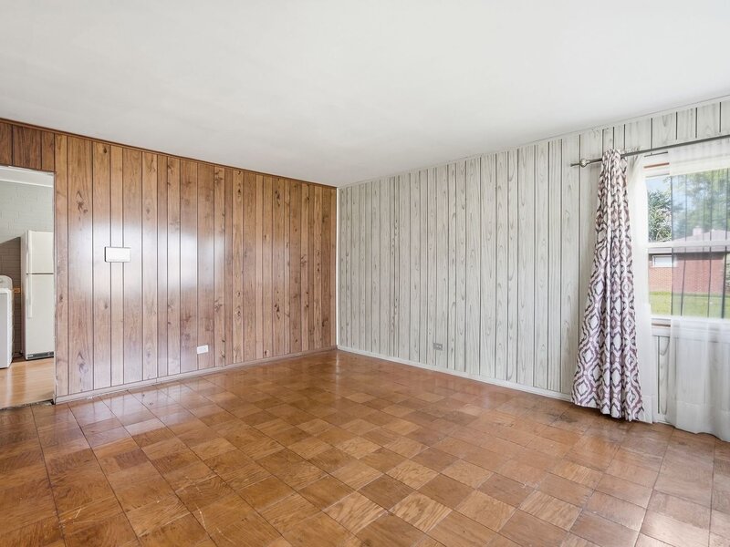 3041 Sherwood Avenue Markham IL 60428