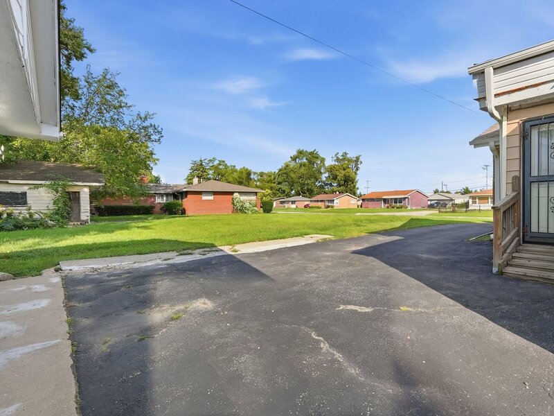 3041 Sherwood Avenue Markham IL 60428