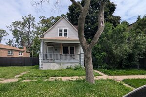 Photo of 338 W 116th Street Chicago IL 60628