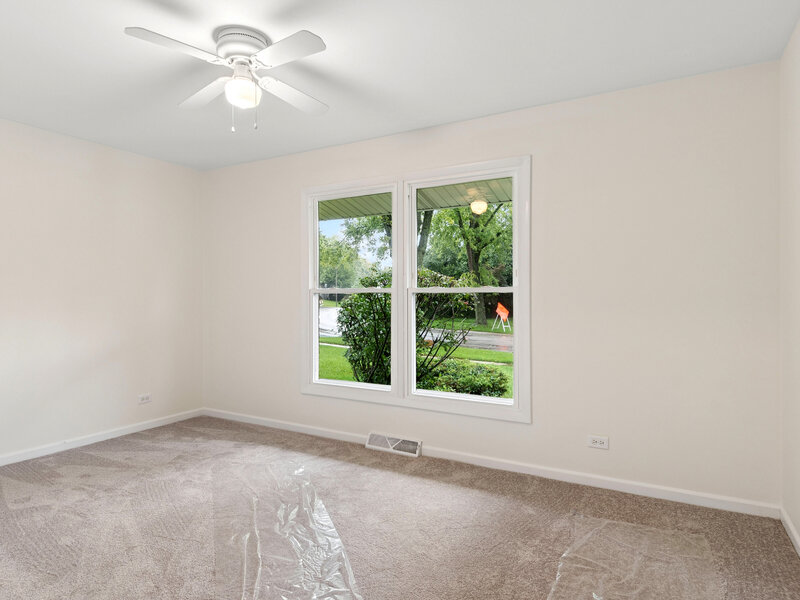 6930 Glenn Court Woodridge IL 60517