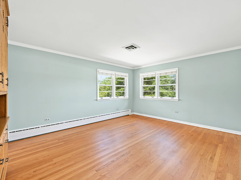 218 W Elm Street Wheaton IL 60189