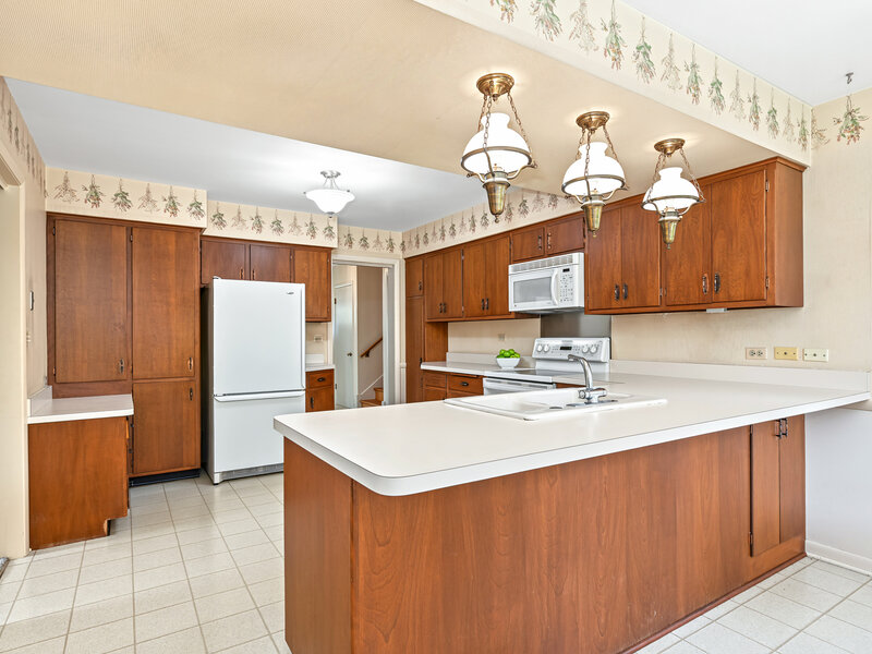218 W Elm Street Wheaton IL 60189