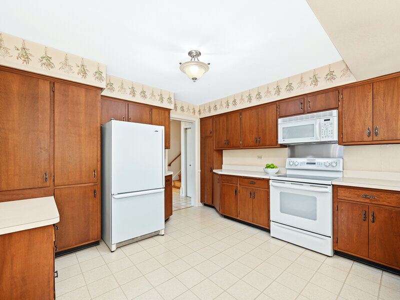 218 W Elm Street Wheaton IL 60189