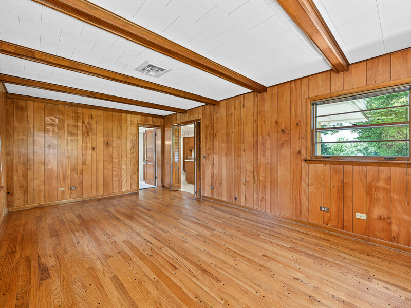 218 W Elm Street Wheaton IL 60189