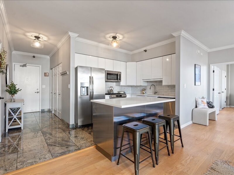 1122 N Dearborn Street Chicago IL 60610