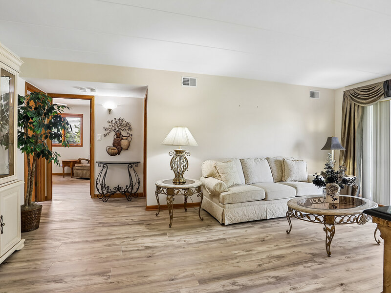 11009 S Theresa Circle Palos Hills IL 60465