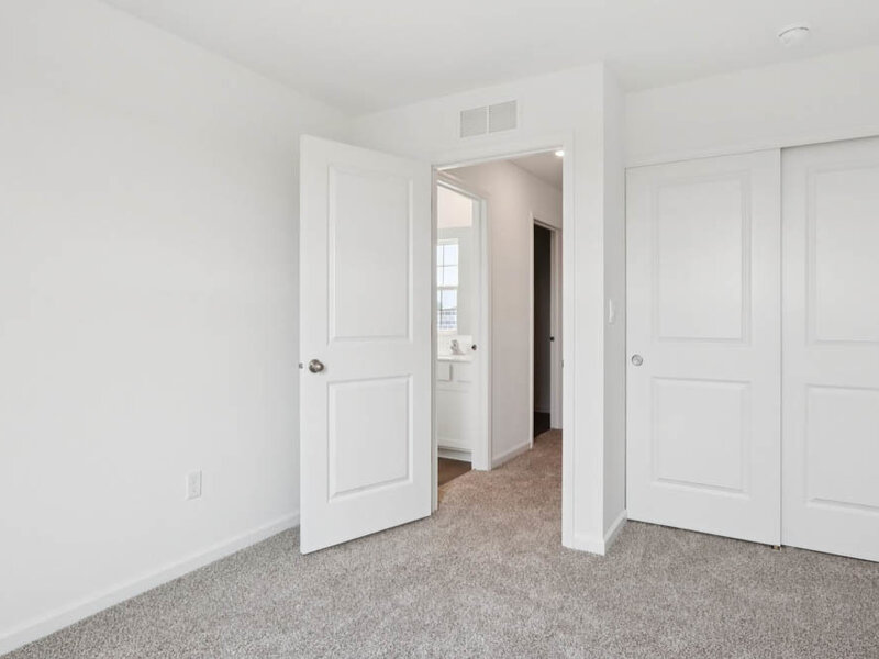 2475 Barbera Drive Oswego IL 60543
