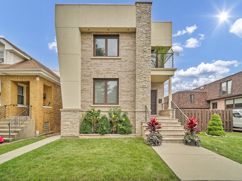 4304 N Overhill Avenue Norridge IL 60706