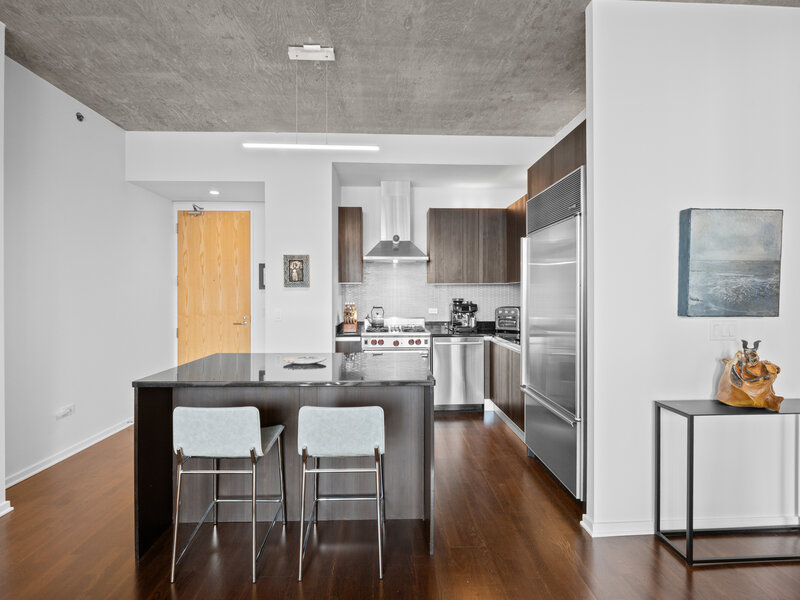 600 N Fairbanks Court Chicago IL 60611