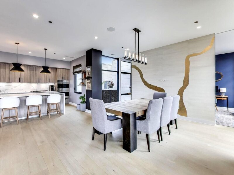 6 N Carpenter Street Chicago IL 60607