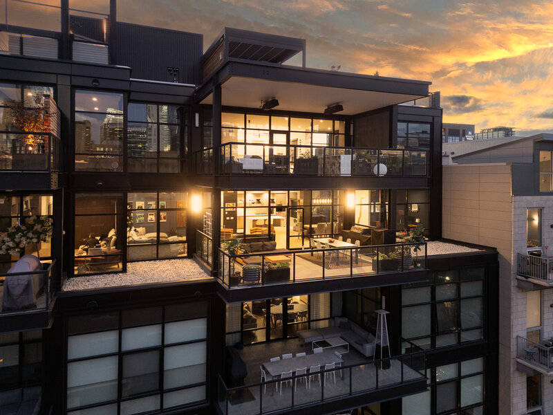 6 N Carpenter Street Chicago IL 60607