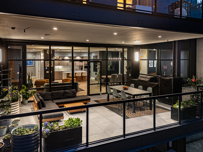 6 N Carpenter Street Chicago IL 60607