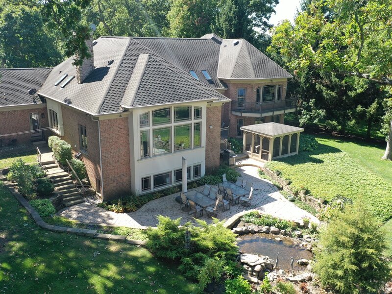 24092 W Old Oak Drive Mundelein IL 60060