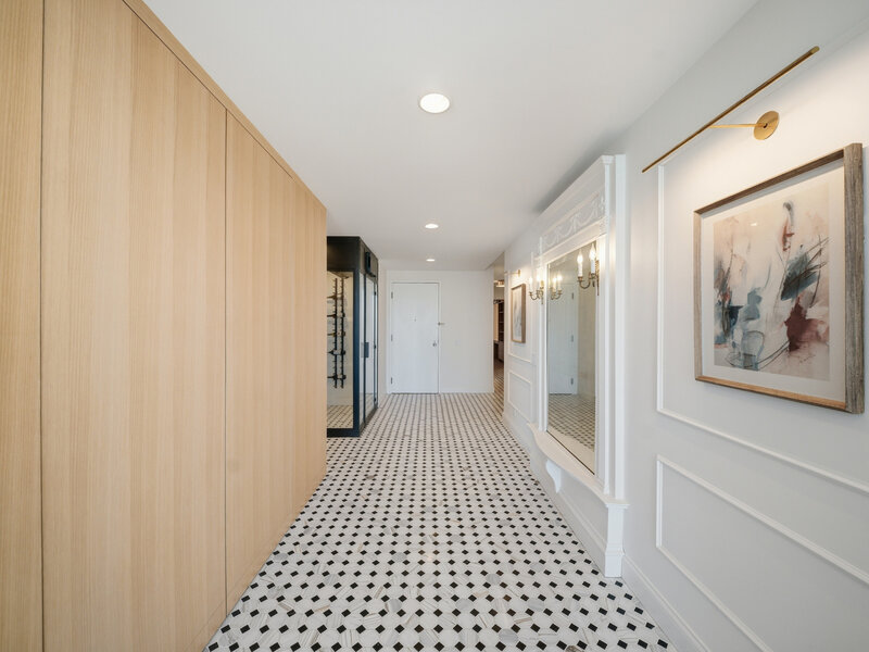 111 E Chestnut Street Chicago IL 60611