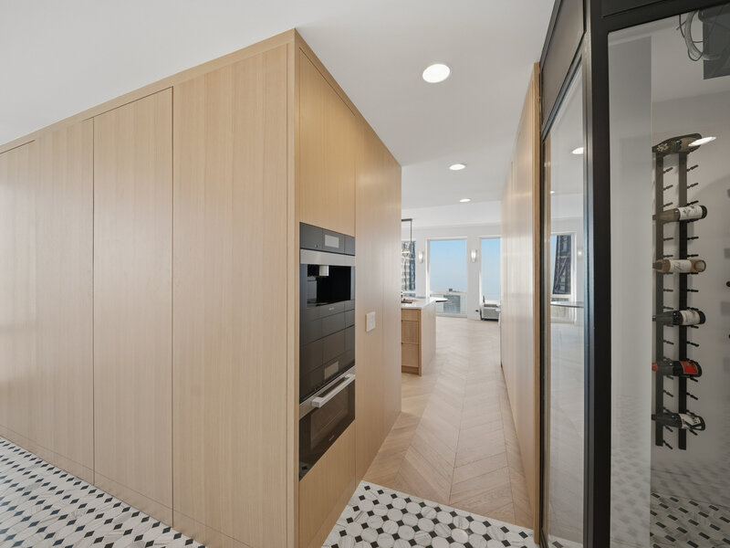 111 E Chestnut Street Chicago IL 60611