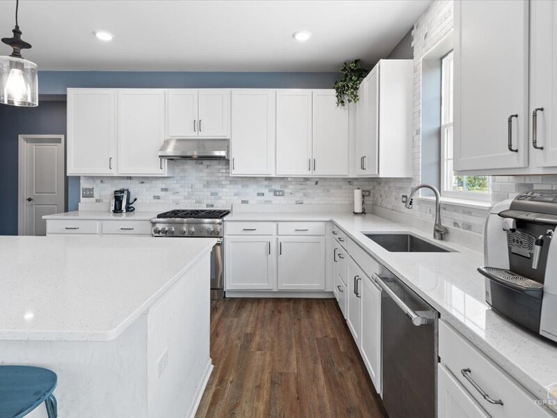 3617 Emerald Road Elgin IL 60124