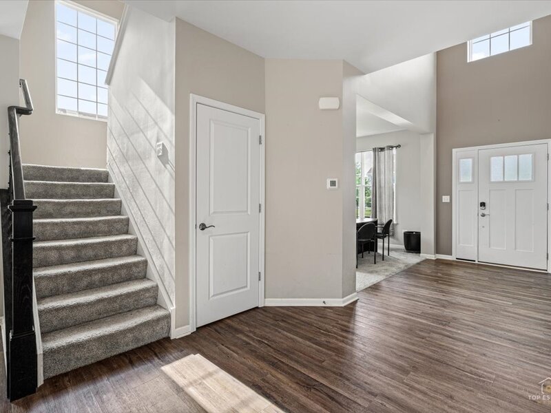 3617 Emerald Road Elgin IL 60124