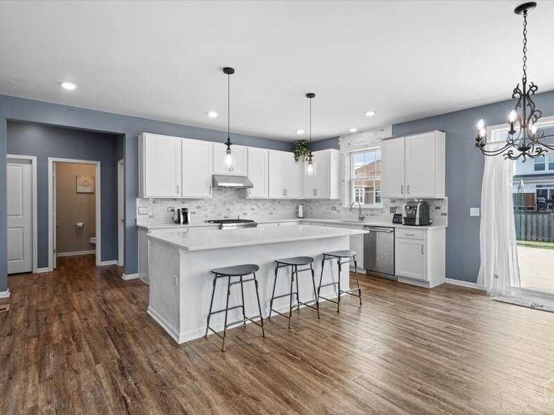 3617 Emerald Road Elgin IL 60124