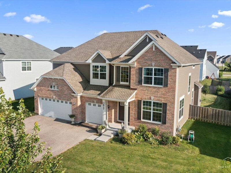 3617 Emerald Road Elgin IL 60124