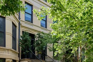 Photo of 353 W Belden Avenue Chicago IL 60614