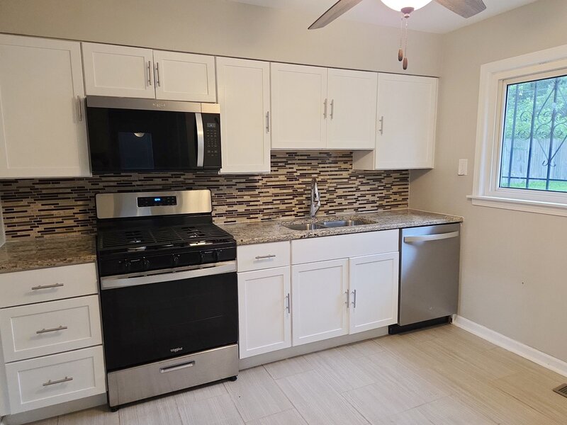 1387 Forest Place Calumet City IL 60409
