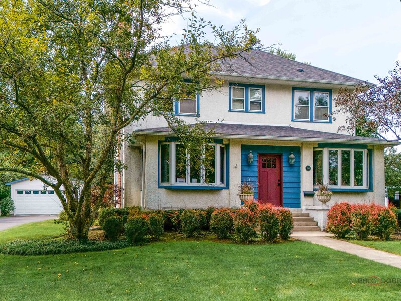 136 Washington Circle Lake Forest IL 60045
