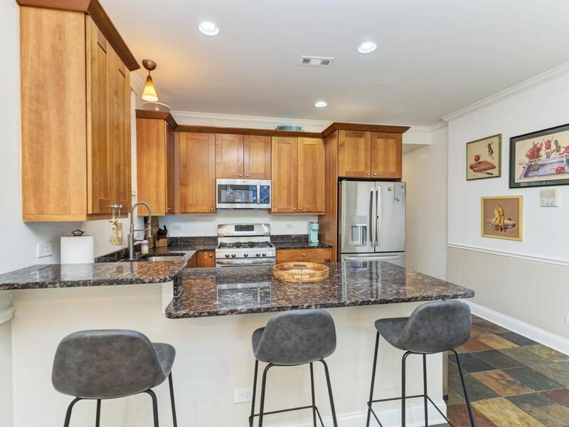4222 S King Drive Chicago IL 60653