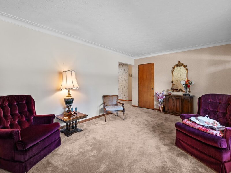 543 40th Avenue East Moline IL 61244