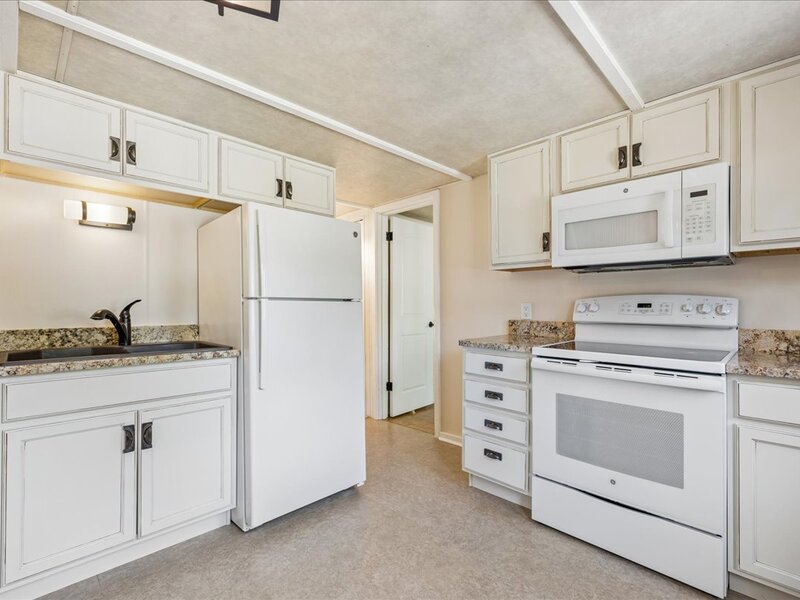 40576 N Grand Avenue Antioch IL 60002