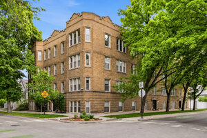Photo of 2152 W Ainslie Street Chicago IL 60625