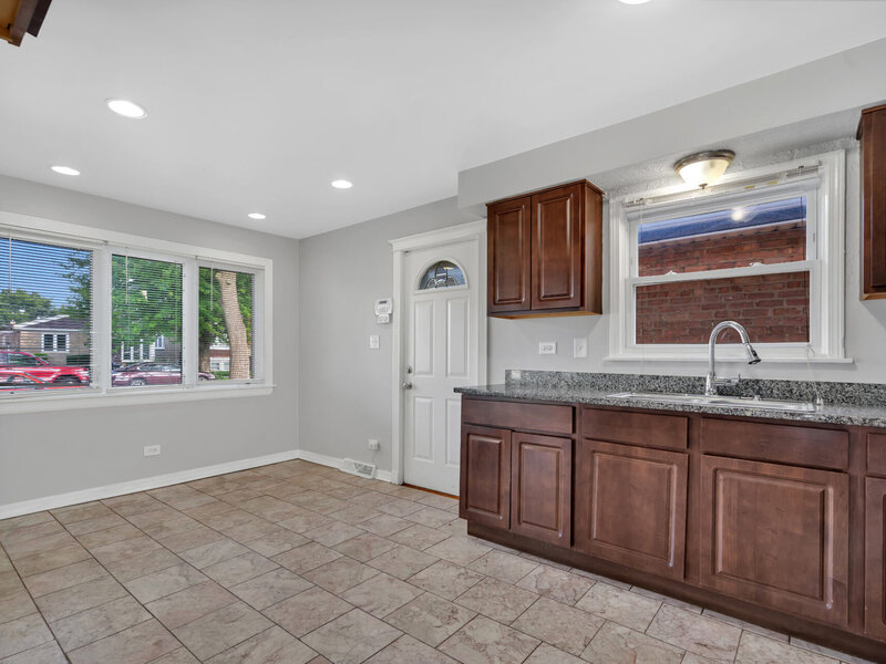 5035 S Kilpatrick Avenue Chicago IL 60632