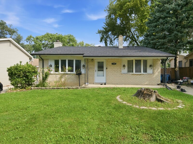 132 E Montana Avenue Glendale Heights IL 60139