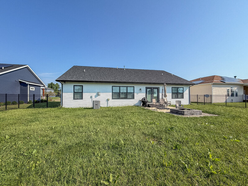 2713 E Stone Creek Boulevard Urbana IL 61802
