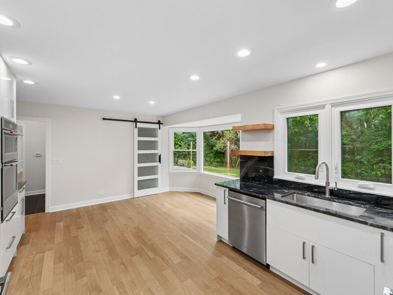 1695 Overland Trail Deerfield IL 60015
