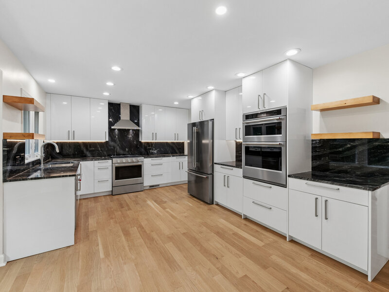 1695 Overland Trail Deerfield IL 60015