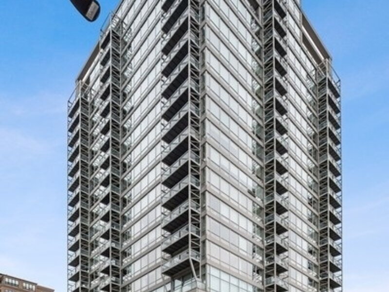653 N Kingsbury Street Chicago IL 60654