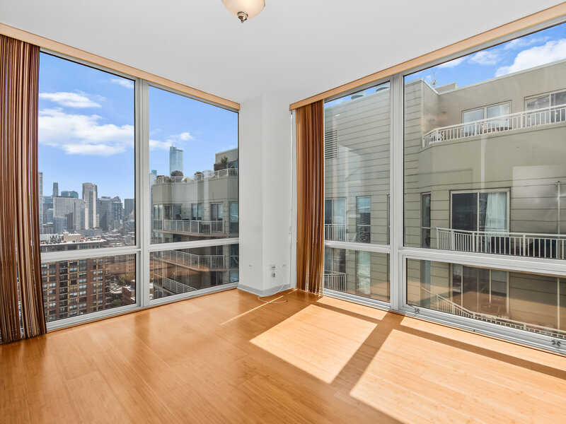 653 N Kingsbury Street Chicago IL 60654