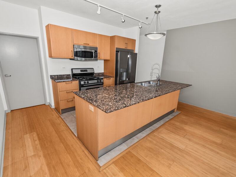 653 N Kingsbury Street Chicago IL 60654