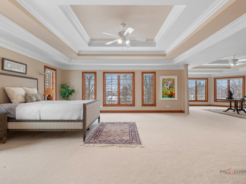 37181 N Fox Hill Drive Wadsworth IL 60083