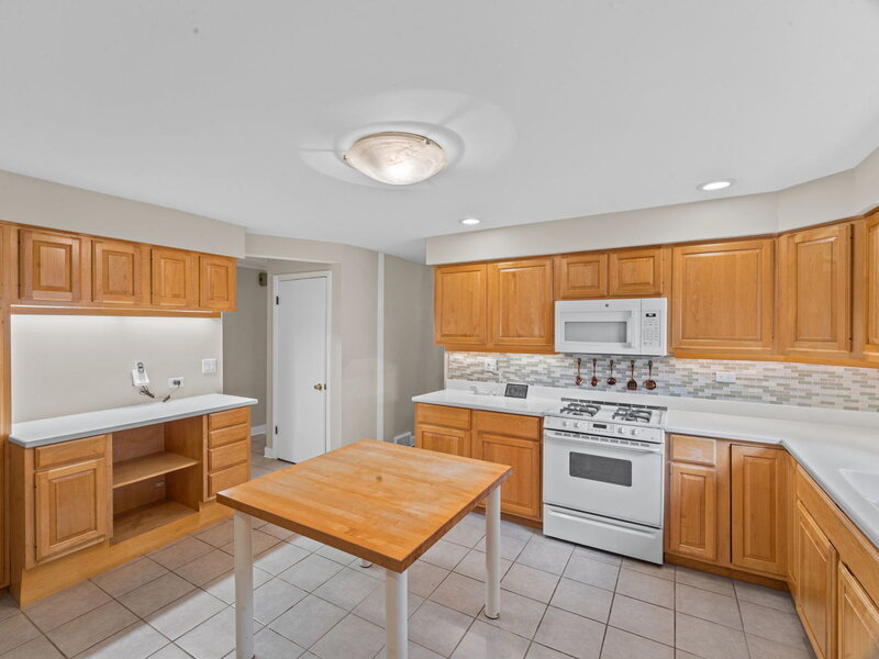 3822 Knight Street Glenview IL 60025