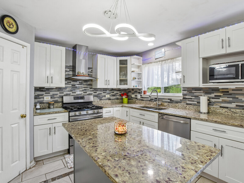 5645 Savoy Drive Lake In The Hills IL 60156