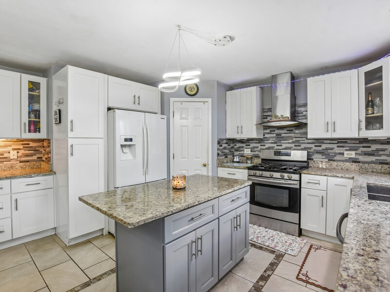 5645 Savoy Drive Lake In The Hills IL 60156