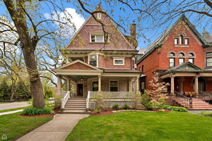 Photo of 4801 S Kimbark Avenue Chicago IL 60615