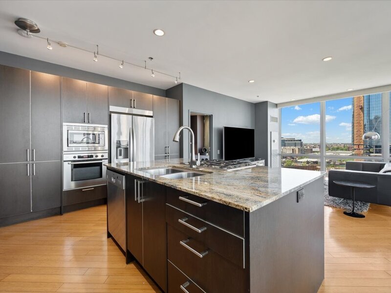 653 N Kingsbury Street Chicago IL 60654
