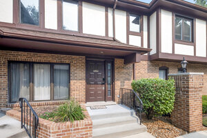 Photo of 12250 S Dogwood Lane Palos Heights IL 60463