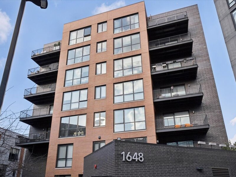 1648 W Division Street Chicago IL 60622