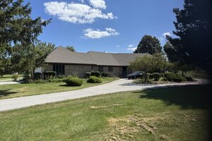 Photo of 1026 S Schoolhouse Road New Lenox IL 60451