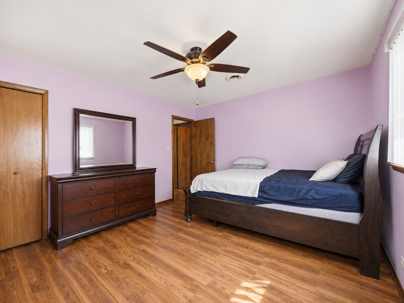 139 Peach Street Park Forest IL 60466